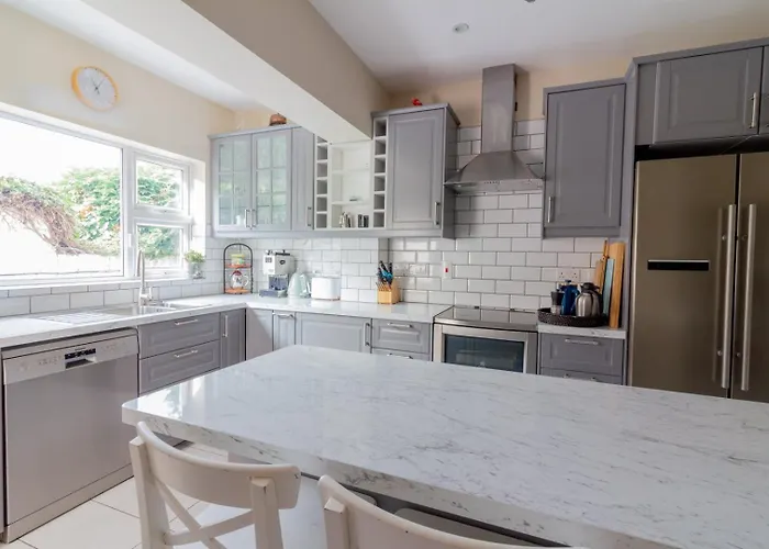 Guestready - Tranquil Retreat In Kimmage Dublin
