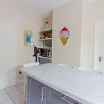 Vakantiehuis Guestready - Tranquil Retreat In Kimmage